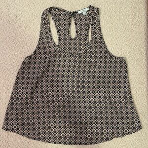 Floral patterned light and airy top